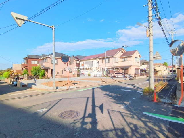 前面道路含む現地写真(2025年10月)